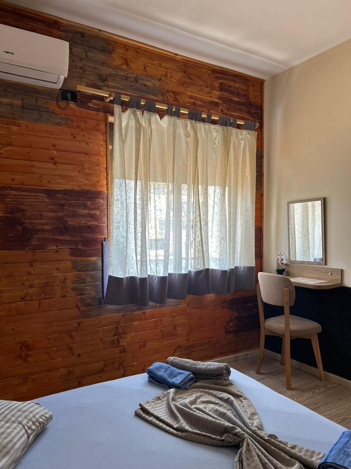 Guest House Tirana *